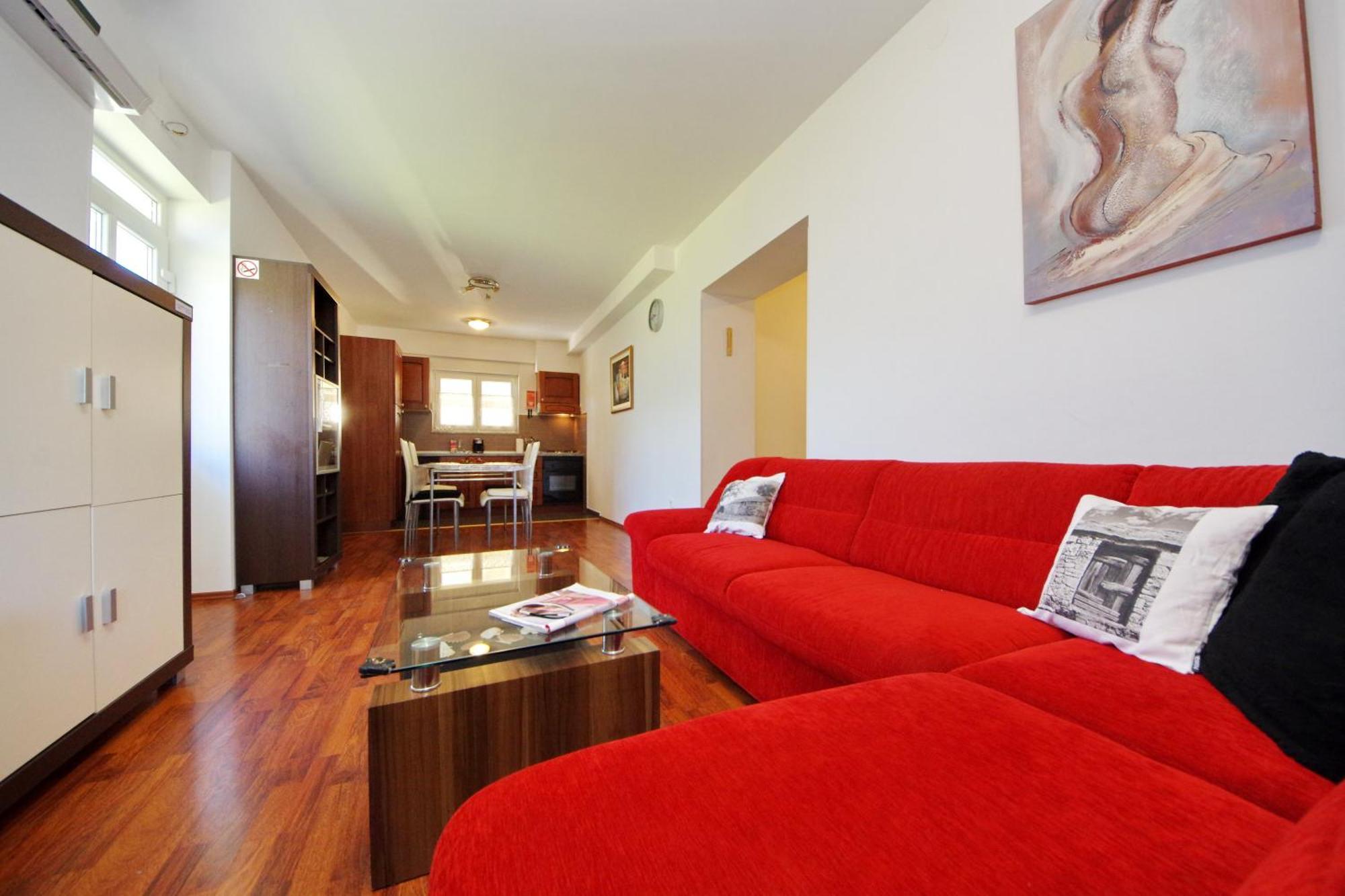Apartament Korina *